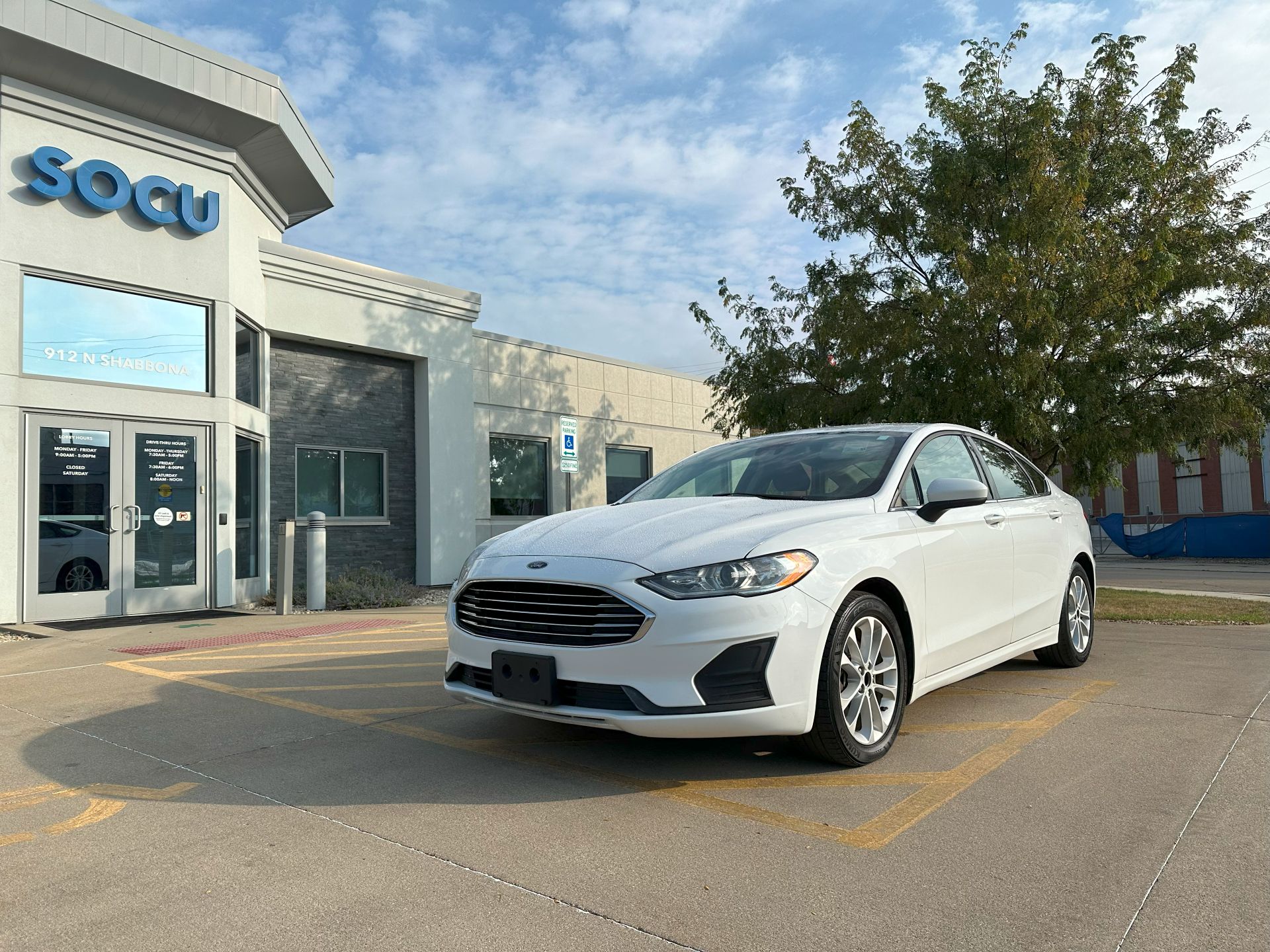 2020 Ford Fusion Sedan 4D SE I4 Turbo