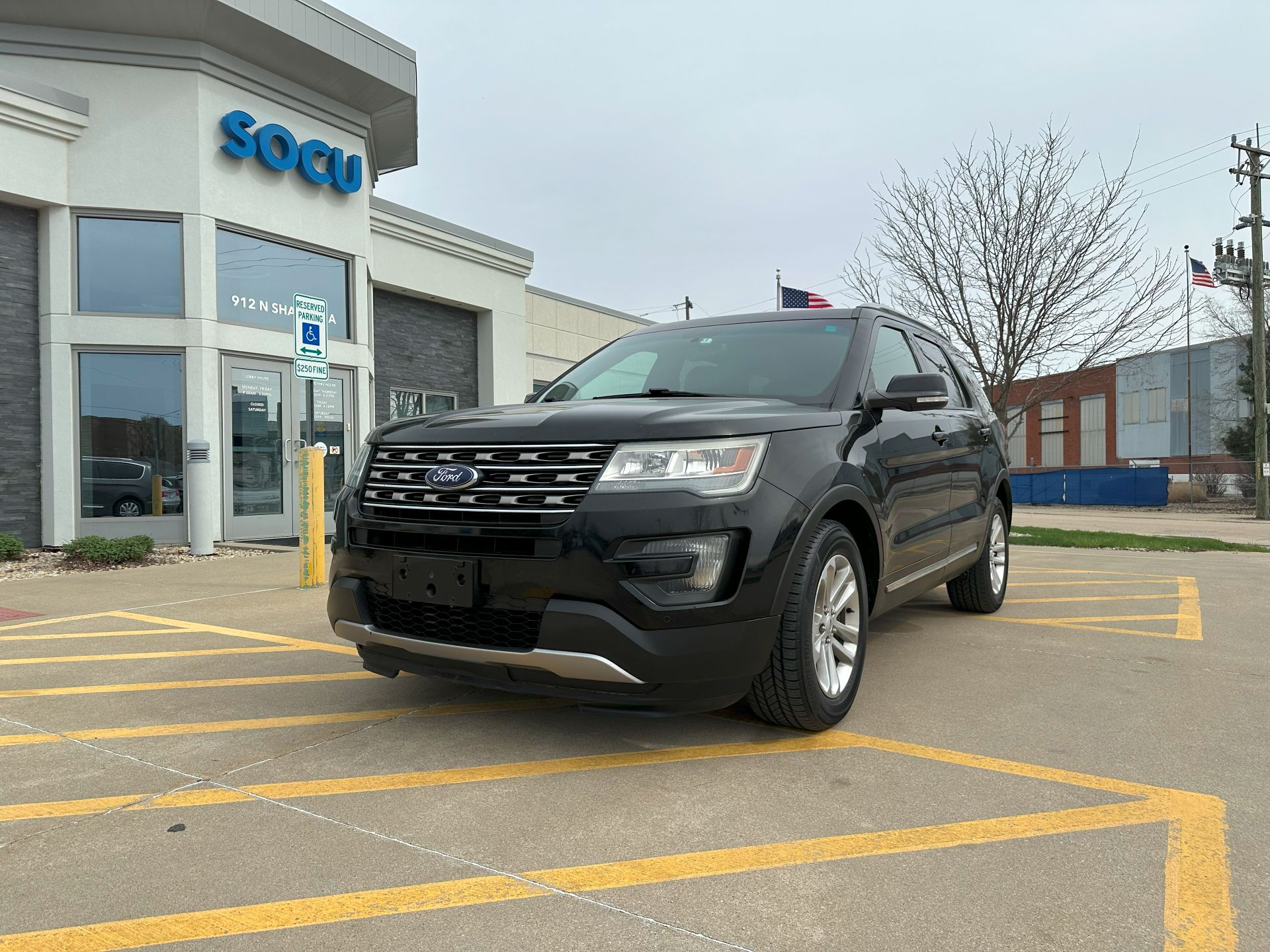 2016 Ford Explorer
