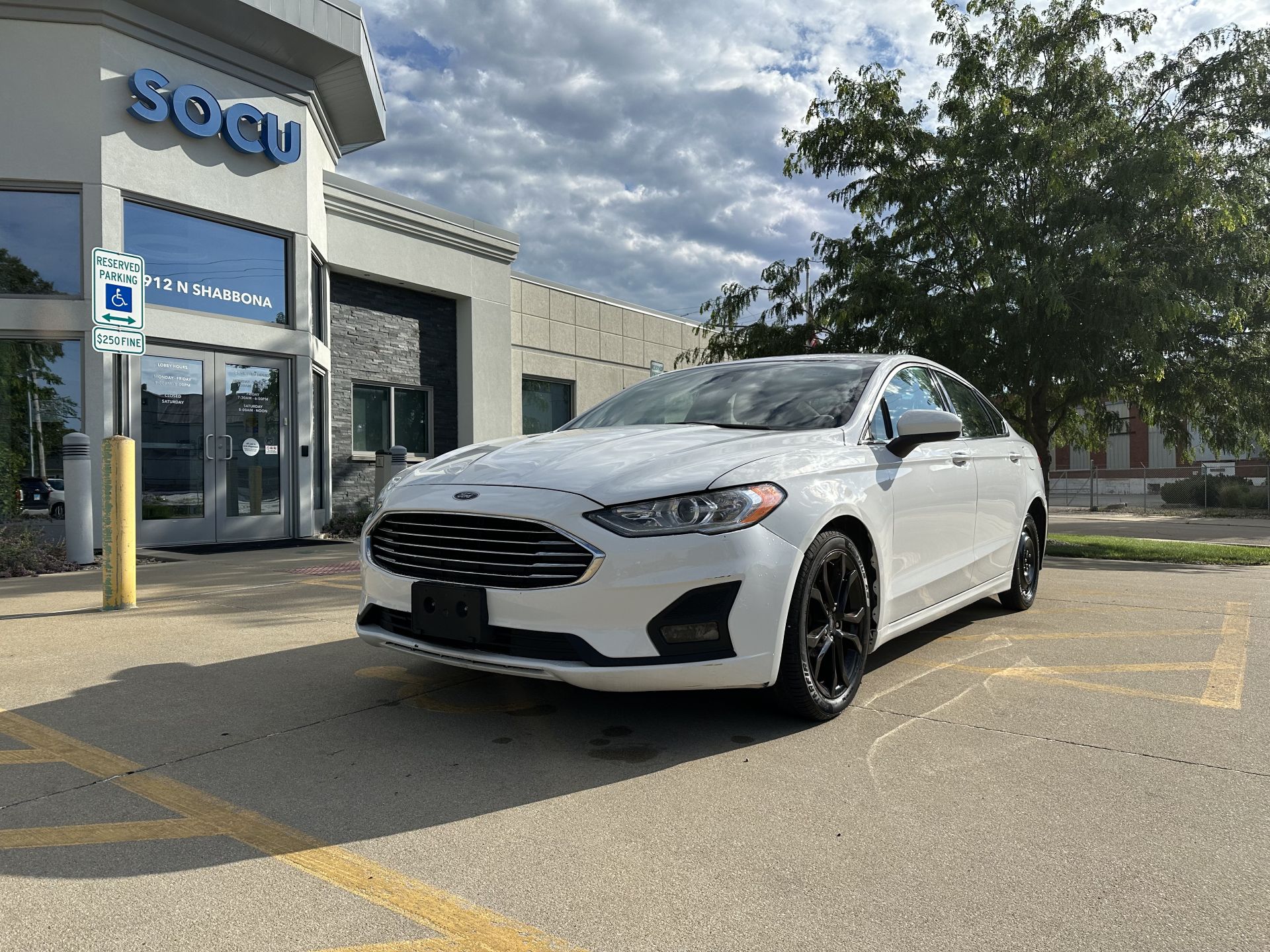 2019 Ford Fusion Sedan 